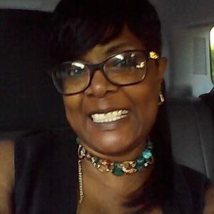 Meet your Posher, Delores